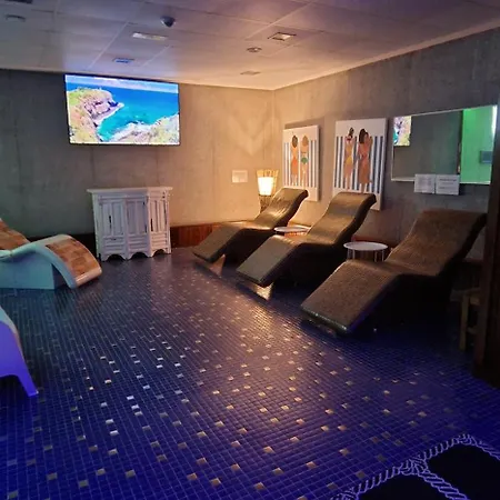 Playa Joyel Family Hotel *