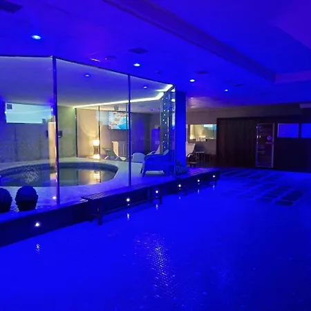 Playa Joyel Family *