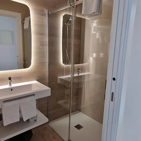 Playa Joyel Family 호텔 *