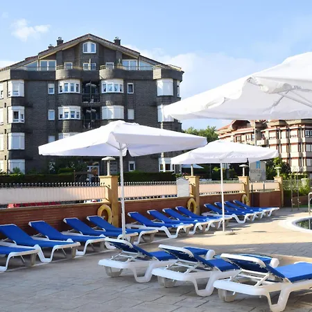 Playa Joyel Family *