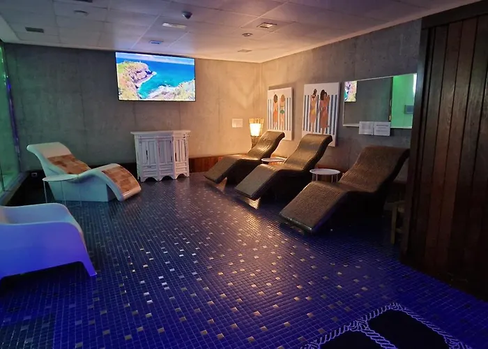 Playa Joyel Family Hotel *